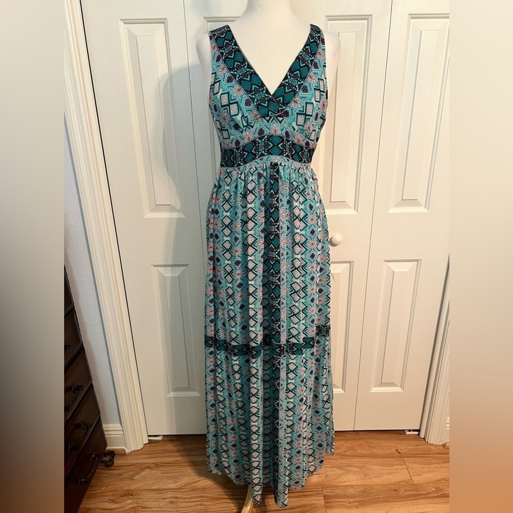 NWT Felicity & Coco Christo Maxi Dress Size Small